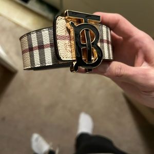 Burberry belt